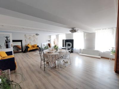 Louer Appartement 158 m2 Desvres