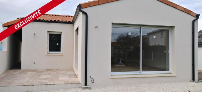 For sale Saintes 5 rooms 85 m2 Charente maritime (17100) photo 2