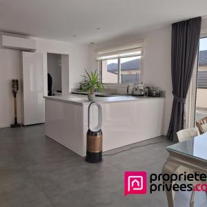 For sale Montelimar 5 rooms 103 m2 Drome (26200) photo 2