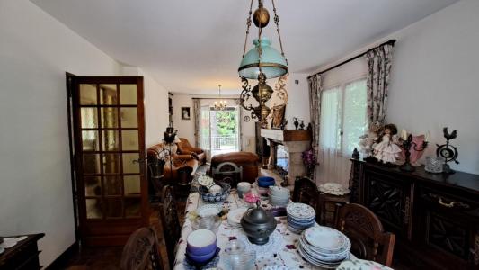 Acheter Maison Mesnil-saint-denis 647875 euros