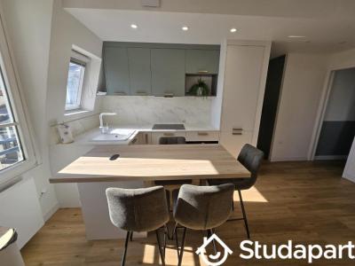 For rent Paris-14eme-arrondissement 2 rooms 37 m2 Paris (75014) photo 4