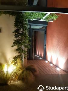 For rent Pessac 1 room 13 m2 Gironde (33600) photo 2