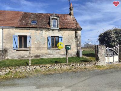 For sale Berthenoux 4 rooms 80 m2 Indre (36400) photo 0