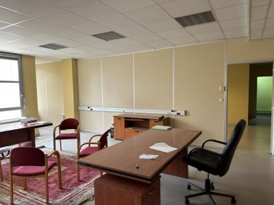 For sale CHARCOT 3 rooms 105 m2 Loire (42100) photo 3