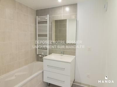 Louer Appartement 70 m2 Lyon-8eme-arrondissement