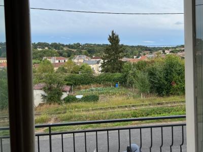 For sale Confolens 5 rooms 85 m2 Charente (16500) photo 0