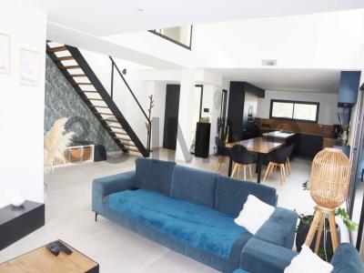 For sale Nimes 5 rooms 166 m2 Gard (30000) photo 4