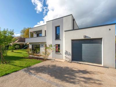 For sale Nemours 6 rooms 168 m2 Seine et marne (77140) photo 0