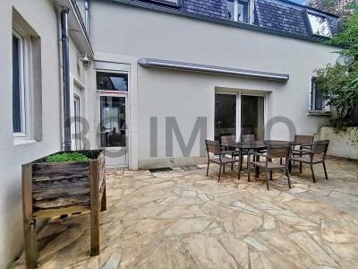 For sale Mans 6 rooms 149 m2 Sarthe (72000) photo 0