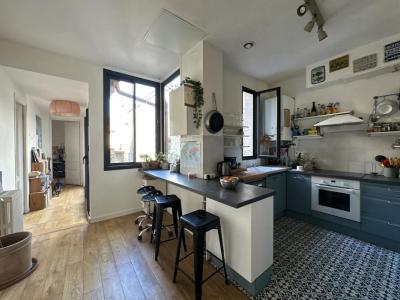 For sale Bordeaux 4 rooms 115 m2 Gironde (33000) photo 2