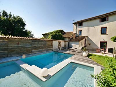 For sale Quincieux 4 rooms 146 m2 Rhone (69650) photo 1