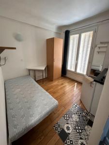 Annonce Location Appartement Paris-18eme-arrondissement 75