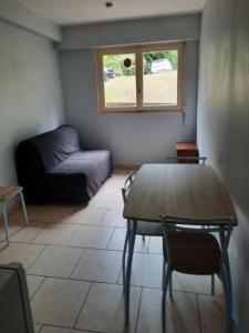 For rent Marly-le-roi 1 room 15 m2 Yvelines (78160) photo 1