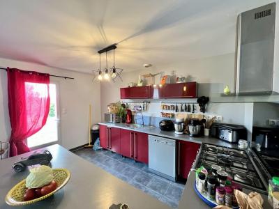 For sale 10 MNS DE BOUSSAC 7 rooms 160 m2 Creuse (23600) photo 4