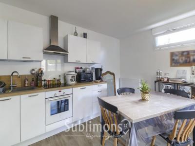 For sale Vannes 3 rooms 62 m2 Morbihan (56000) photo 4