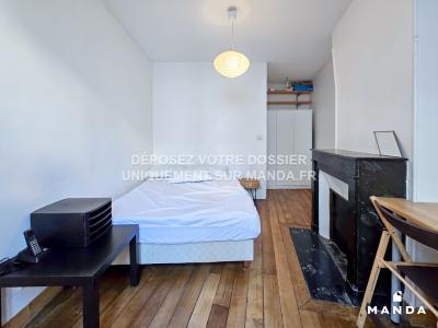 Louer Appartement 29 m2 Paris-18eme-arrondissement