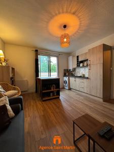 Annonce Location 2 pices Appartement Ancone 26
