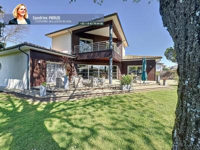 Acheter Maison 247 m2 Libourne