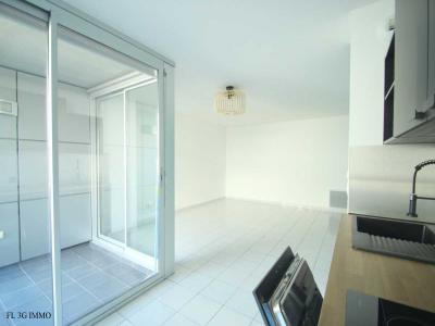 For sale Montpellier 3 rooms 68 m2 Herault (34070) photo 2
