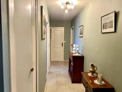 For sale Chauray 6 rooms 149 m2 Deux sevres (79180) photo 2