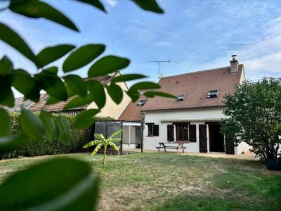 For sale Saint-gervais-la-foret 5 rooms 96 m2 Loir et cher (41350) photo 2