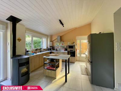 For sale Carentoir 3 rooms 100 m2 Morbihan (56910) photo 3
