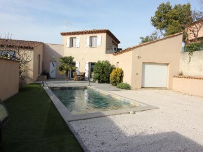 For sale Pierrefeu-du-var 7 rooms 174 m2 Var (83390) photo 0