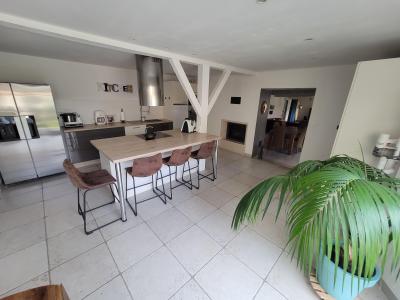 For sale Beaumont 8 rooms 183 m2 Vienne (86490) photo 2