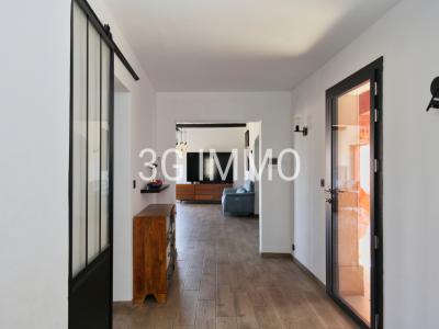 For sale Vallauris 9 rooms 330 m2 Alpes Maritimes (06220) photo 3