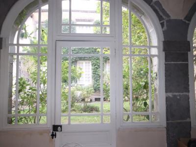 For rent Riom 8 rooms 300 m2 Puy de dome (63200) photo 0