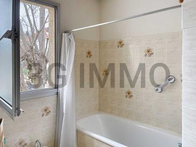 Acheter Appartement Nimes 129750 euros
