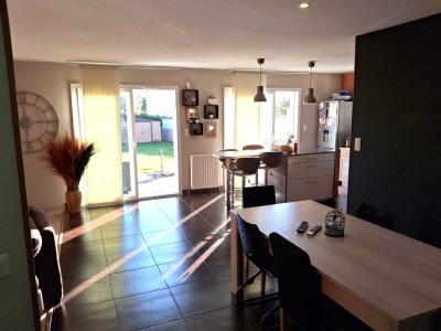 For sale Arpajon-sur-cere 4 rooms 95 m2 Cantal (15130) photo 4