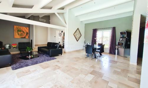 Acheter Maison Mas-blanc-des-alpilles 698000 euros