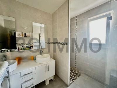 Acheter Maison Laudun 288000 euros