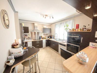 For sale Brest 6 rooms 115 m2 Finistere (29200) photo 4