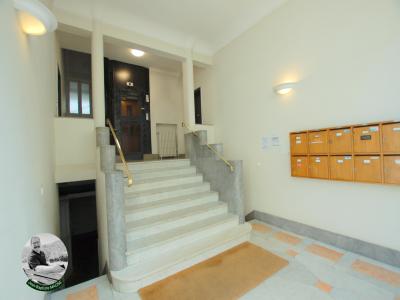 For sale Clermont-ferrand 5 rooms 116 m2 Puy de dome (63000) photo 2
