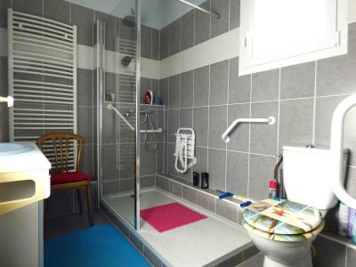 For sale Saint-etienne 4 rooms 104 m2 Loire (42000) photo 3