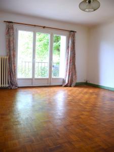 For sale Etrat L'ATRAT 7 rooms 141 m2 Loire (42580) photo 3