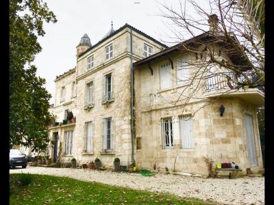 For sale Bordeaux 16 rooms 460 m2 Gironde (33000) photo 1