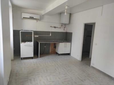 For sale Roquemaure 2 rooms 38 m2 Gard (30150) photo 0