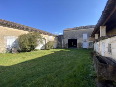 For sale Vindelle 7 rooms 160 m2 Charente (16430) photo 1