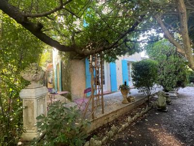 For sale Isle-sur-la-sorgue 7 rooms 155 m2 Vaucluse (84800) photo 3