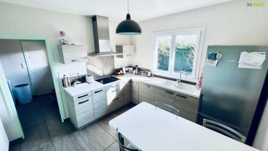 For sale Bort-l'etang ORLAAT 5 rooms 148 m2 Puy de dome (63190) photo 1