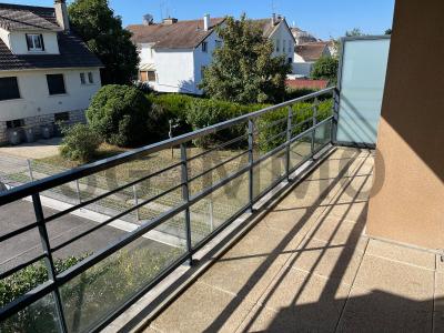 Acheter Appartement Carrieres-sous-poissy 169900 euros