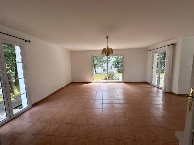For sale Mathes 4 rooms 108 m2 Charente maritime (17570) photo 3