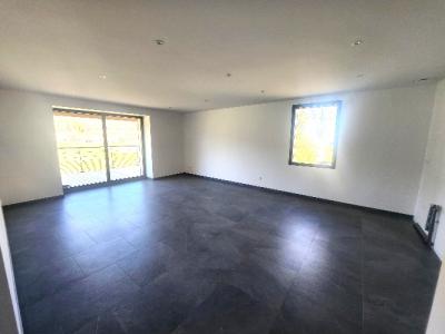 For sale Bois-d'amont 3 rooms 78 m2 Jura (39220) photo 2
