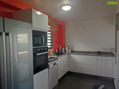 For sale Moule 3 rooms 93 m2 Guadeloupe (97160) photo 1