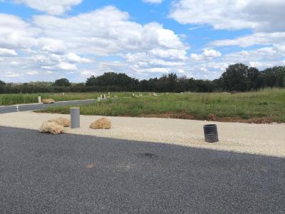 Acheter Terrain Vouneuil-sous-biard 59900 euros