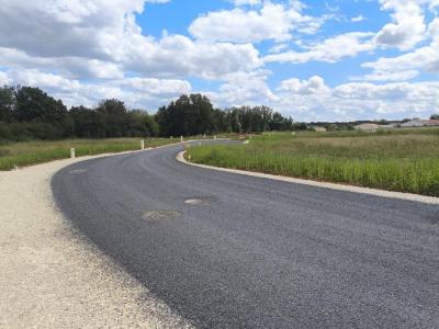 Acheter Terrain 455 m2 Vouneuil-sous-biard