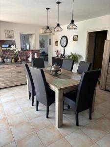 For sale Jonquieres-saint-vincent 107 m2 Gard (30300) photo 3